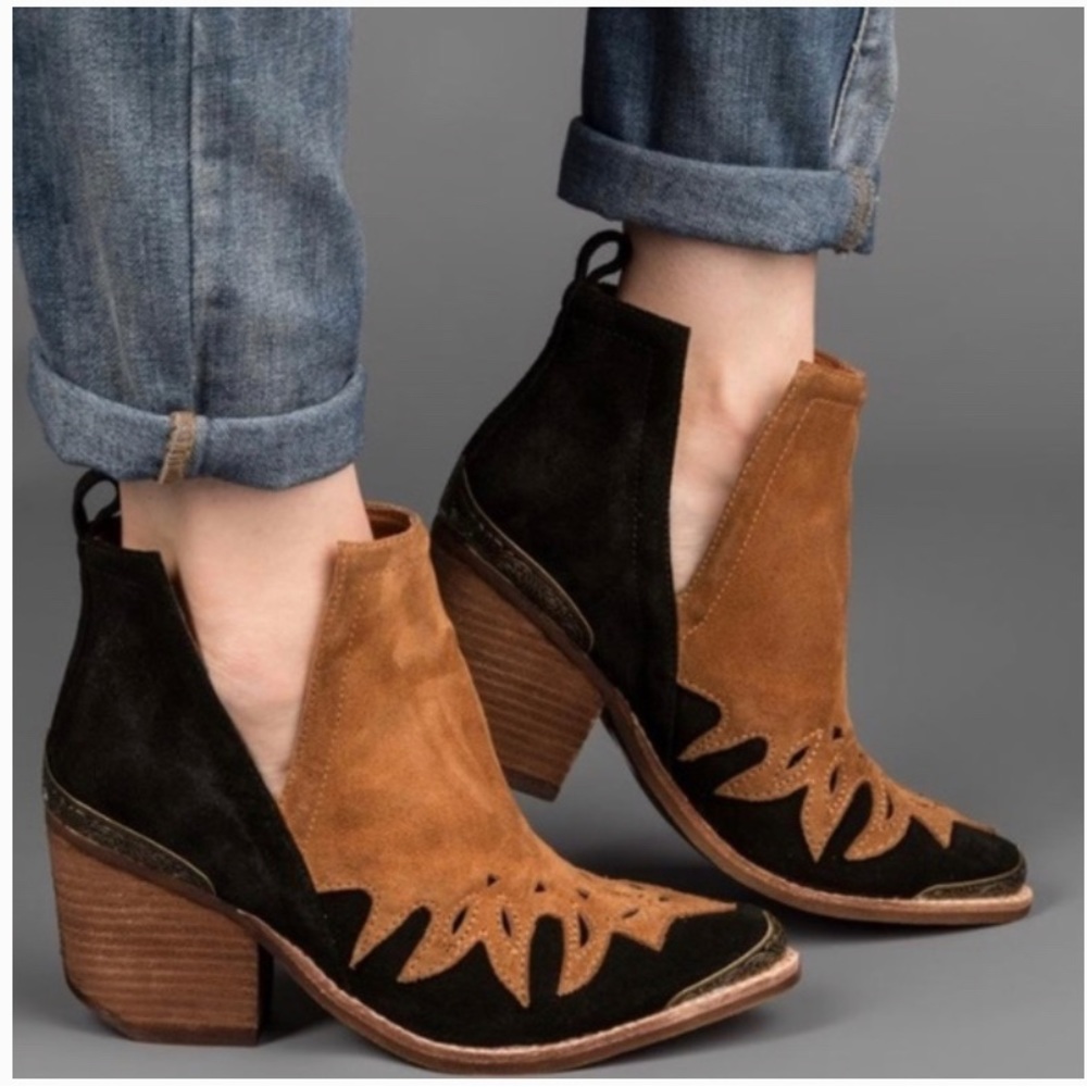 Jeffrey Campbell Olinda Booties